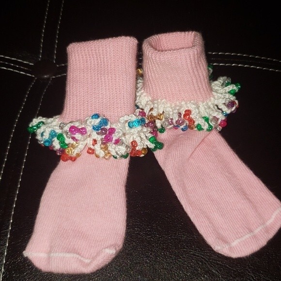 Crochet Beaded socks Size 2/3 Toddler Homemade! - Picture 2 of 2